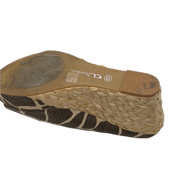 CL By Laundry Giraffe Print Wedge - Picture 5 of 9